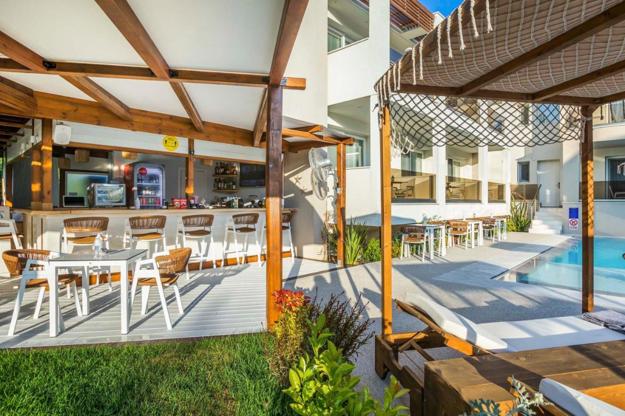 Mirablue Luxury Residences (Adults Only) Pefkochori Exteriér fotografie